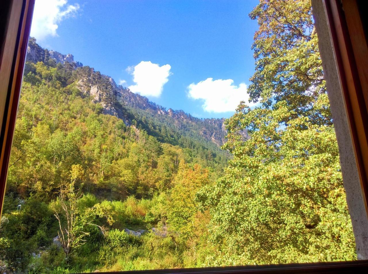Hotel Ravnjak Dobrilovina Εξωτερικό φωτογραφία